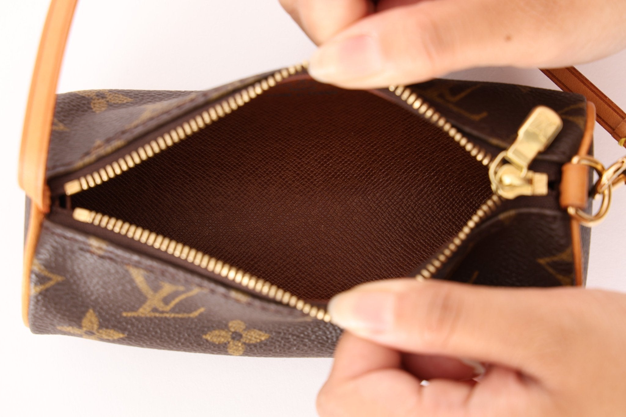 Louis Vuitton Monogram Mini Papillon - FashioNica