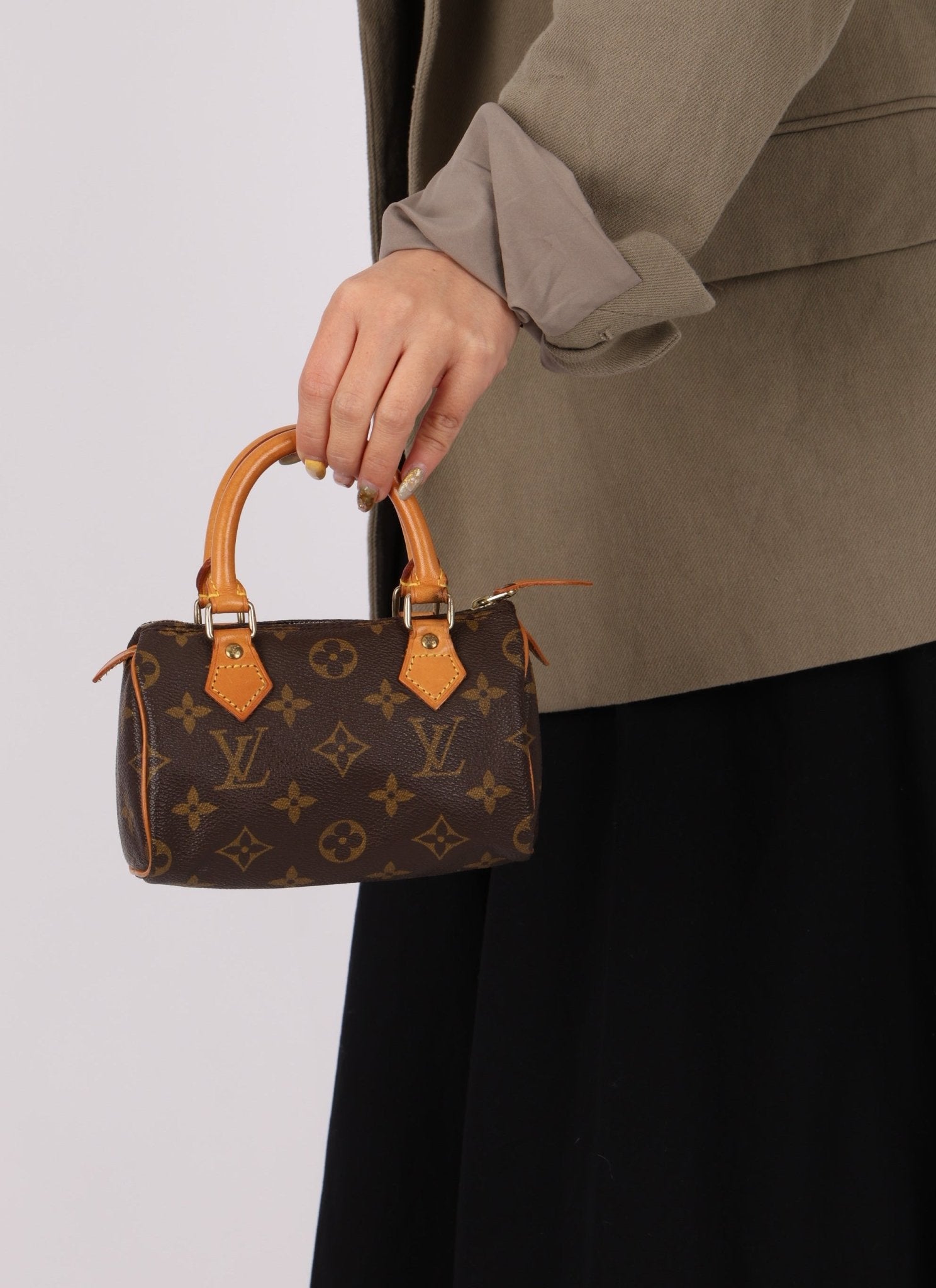 Louis Vuitton Monogram Mini Speedy w/ Strap - FashioNica