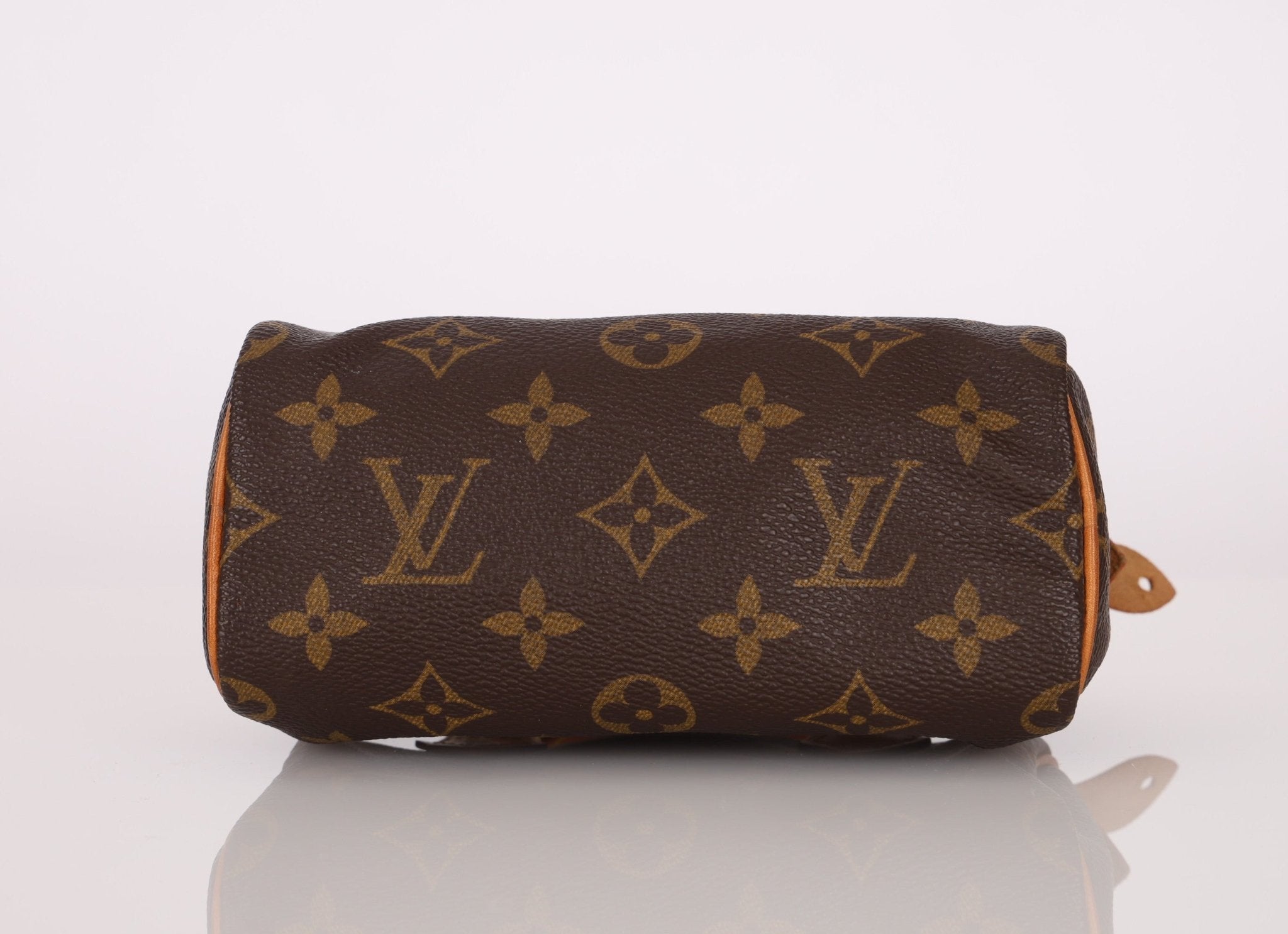 Louis Vuitton Monogram Mini Speedy w/ Strap - FashioNica