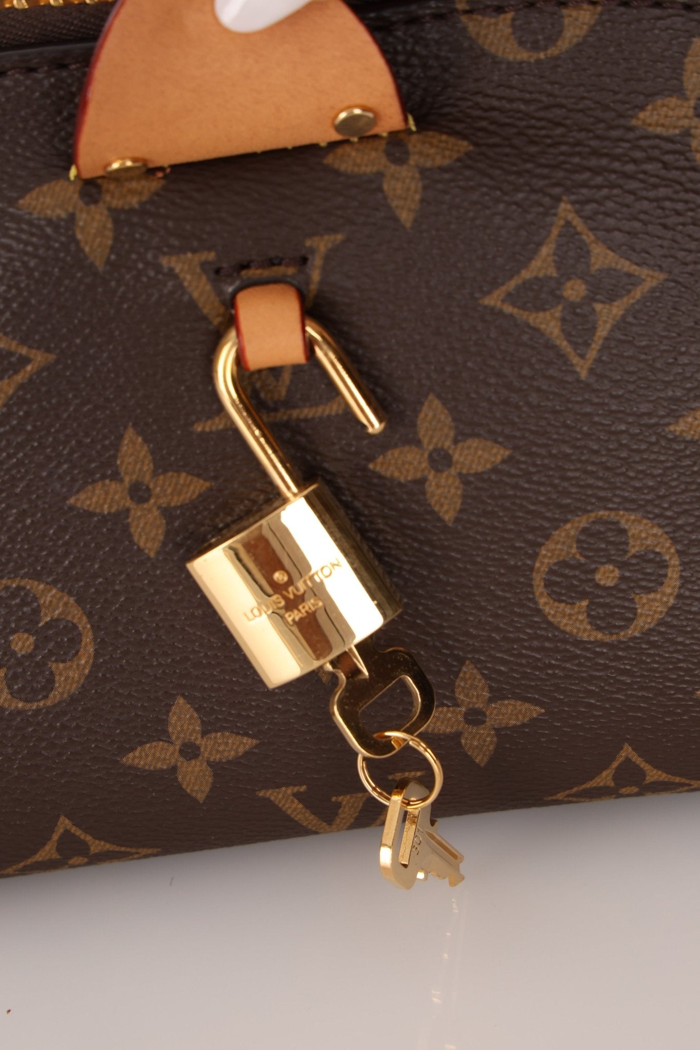 Louis Vuitton Monogram Moon Pochette - FashioNica
