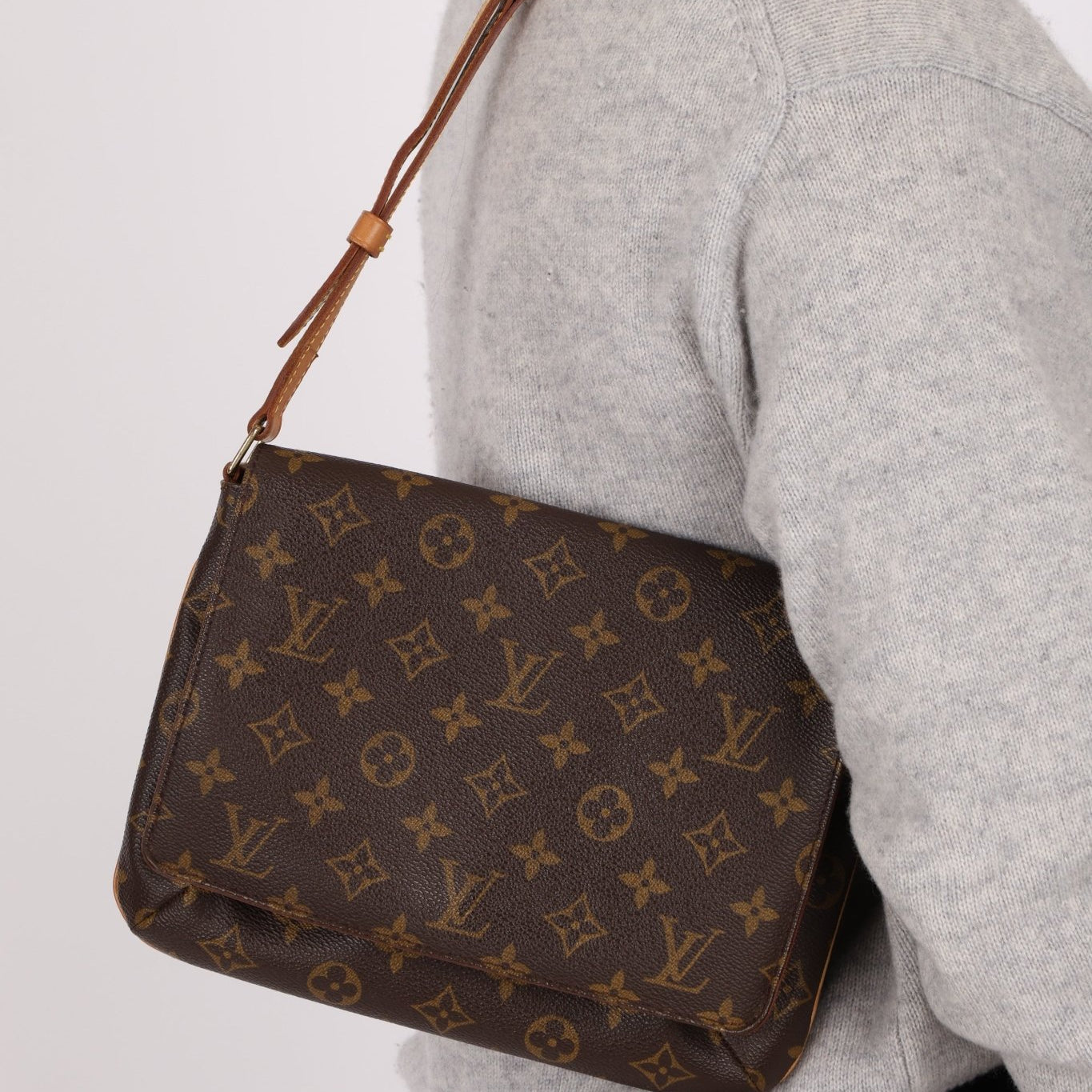 Louis Vuitton Monogram Musette Tango - FashioNica