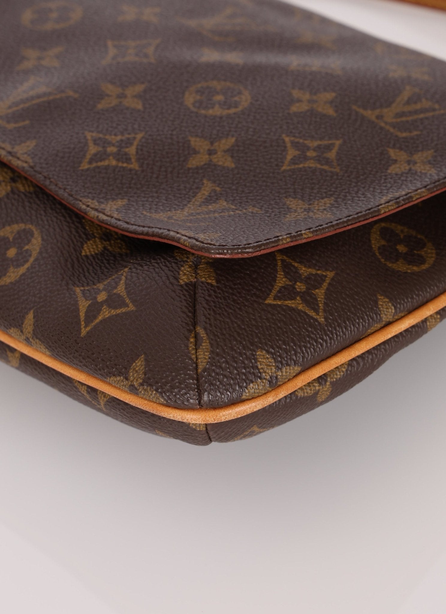 Louis Vuitton Monogram Musette Tango - FashioNica