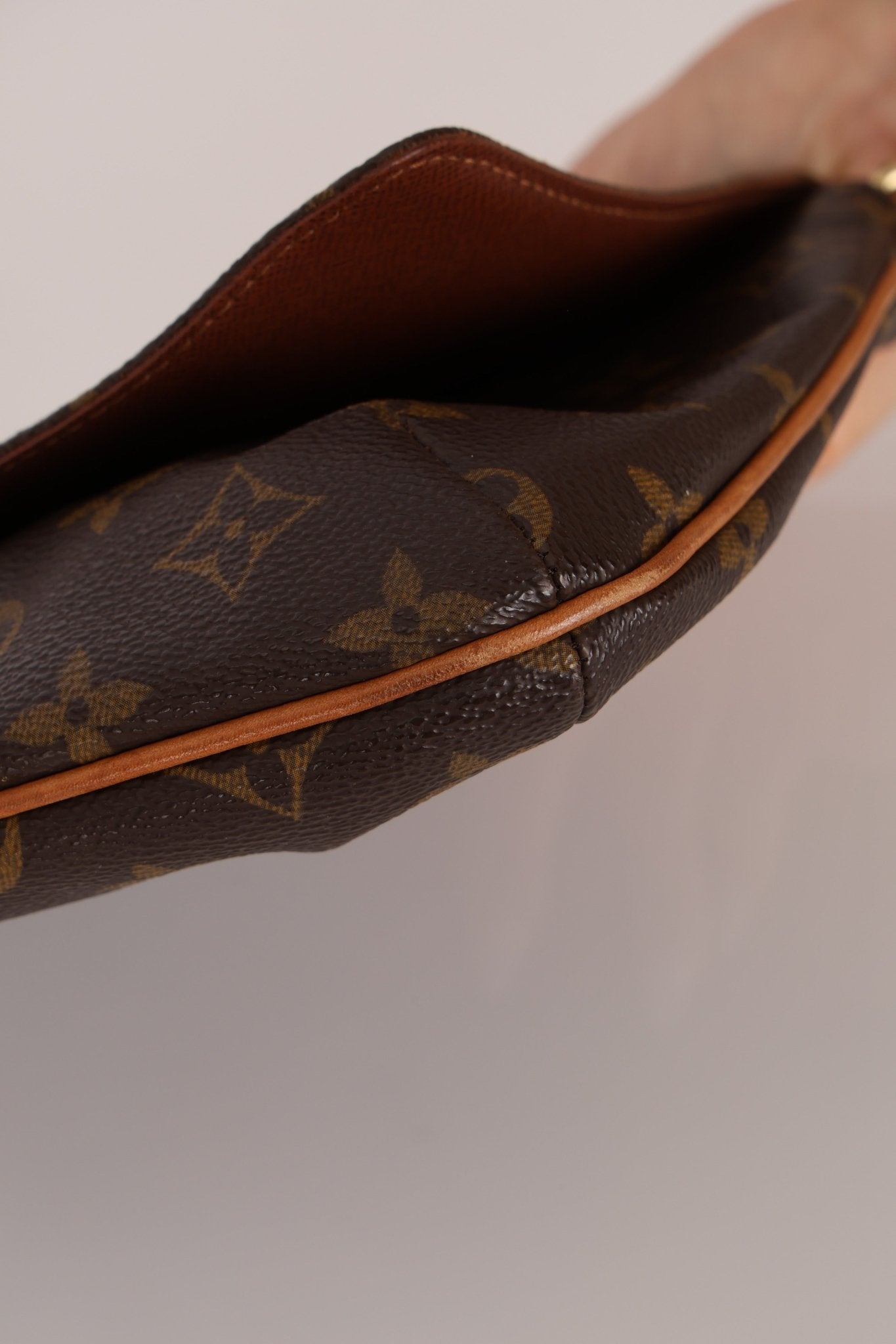 Louis Vuitton Monogram Musette Tango - FashioNica