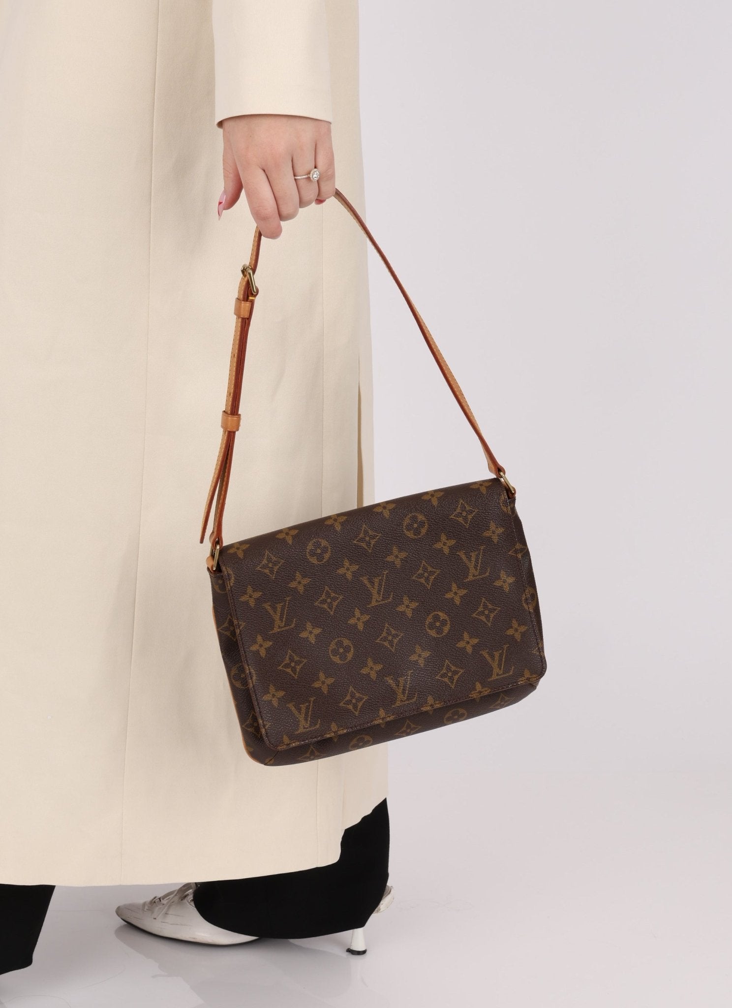 Louis Vuitton Monogram Musette Tango - FashioNica
