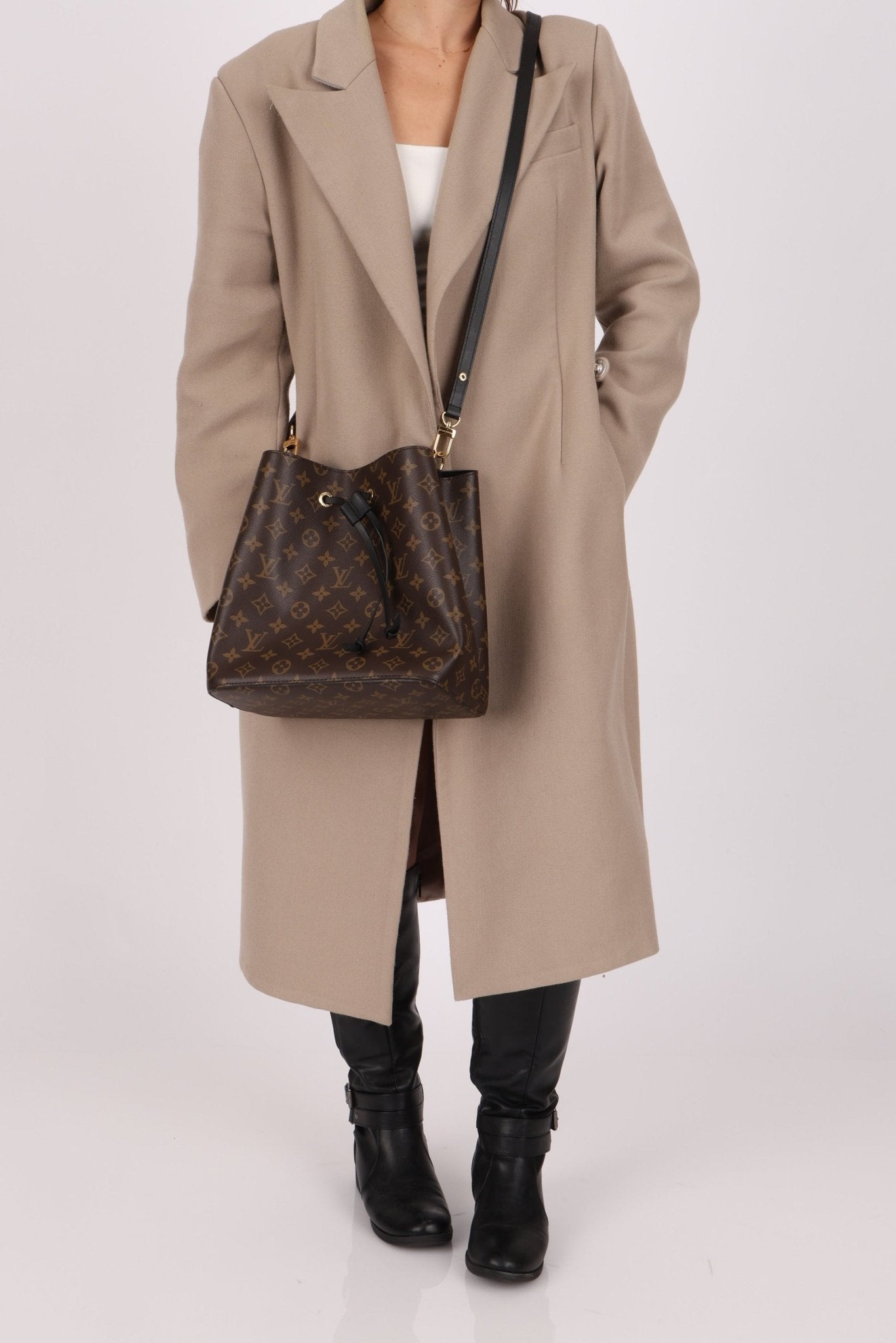 Louis Vuitton Monogram Neo Noe - FashioNica