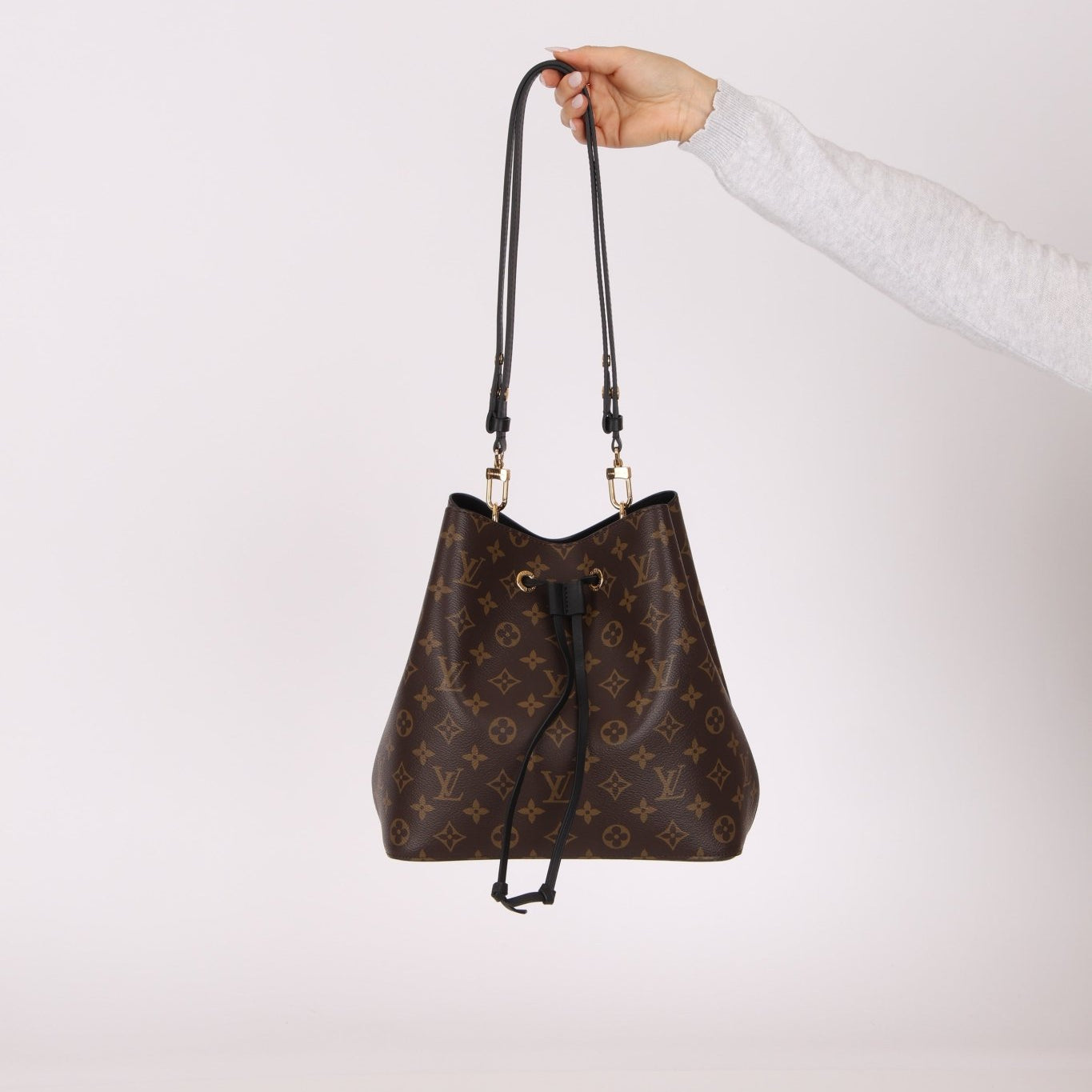 Louis Vuitton Monogram Neo Noe - FashioNica