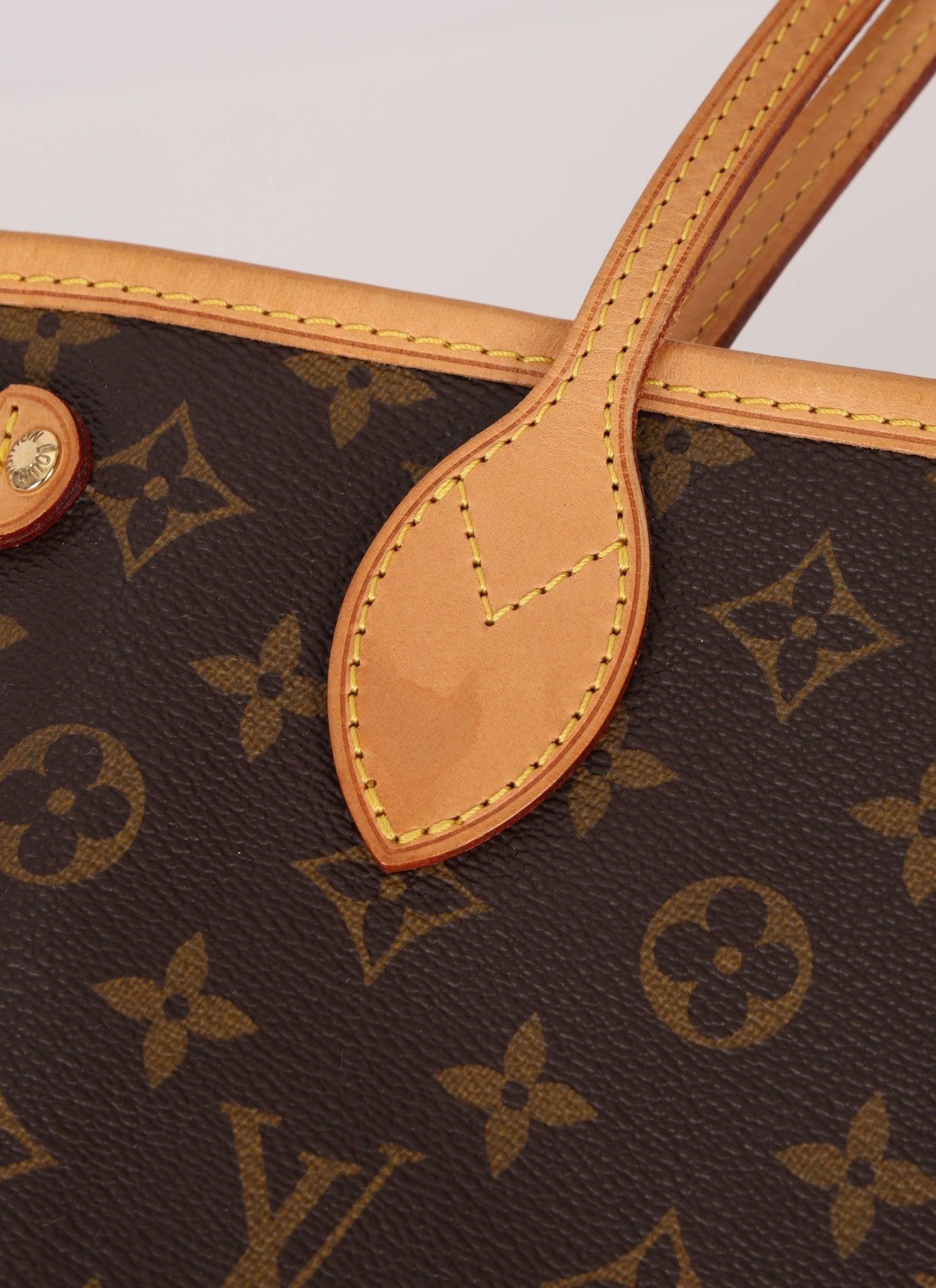 Louis Vuitton Monogram Neverfull PM - FashioNica