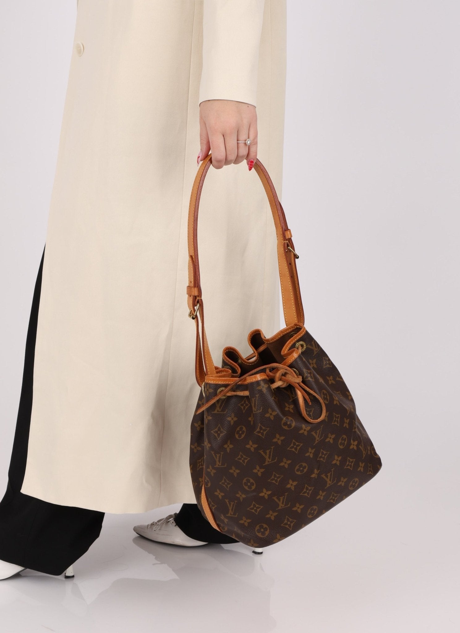 Louis Vuitton Monogram Petit Noe - FashioNica