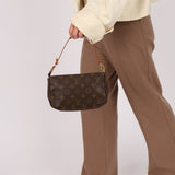 Louis Vuitton Monogram Pochette - FashioNica