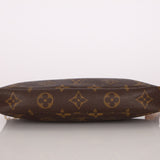 Louis Vuitton Monogram Pochette - FashioNica