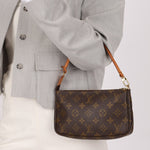Louis Vuitton Monogram Pochette - FashioNica