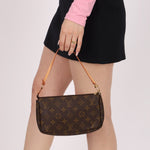 Louis Vuitton Monogram Pochette - FashioNica
