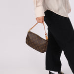 Louis Vuitton Monogram Pochette - FashioNica