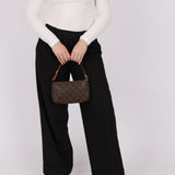 Louis Vuitton Monogram Pochette - FashioNica