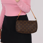 Louis Vuitton Monogram Pochette - FashioNica