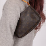 Louis Vuitton Monogram Pochette - FashioNica