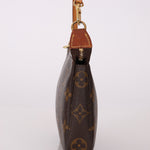 Louis Vuitton Monogram Pochette - FashioNica