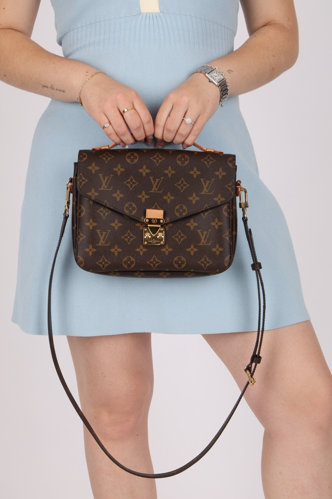 Louis Vuitton Monogram Pochette Metis Crossbody - FashioNica