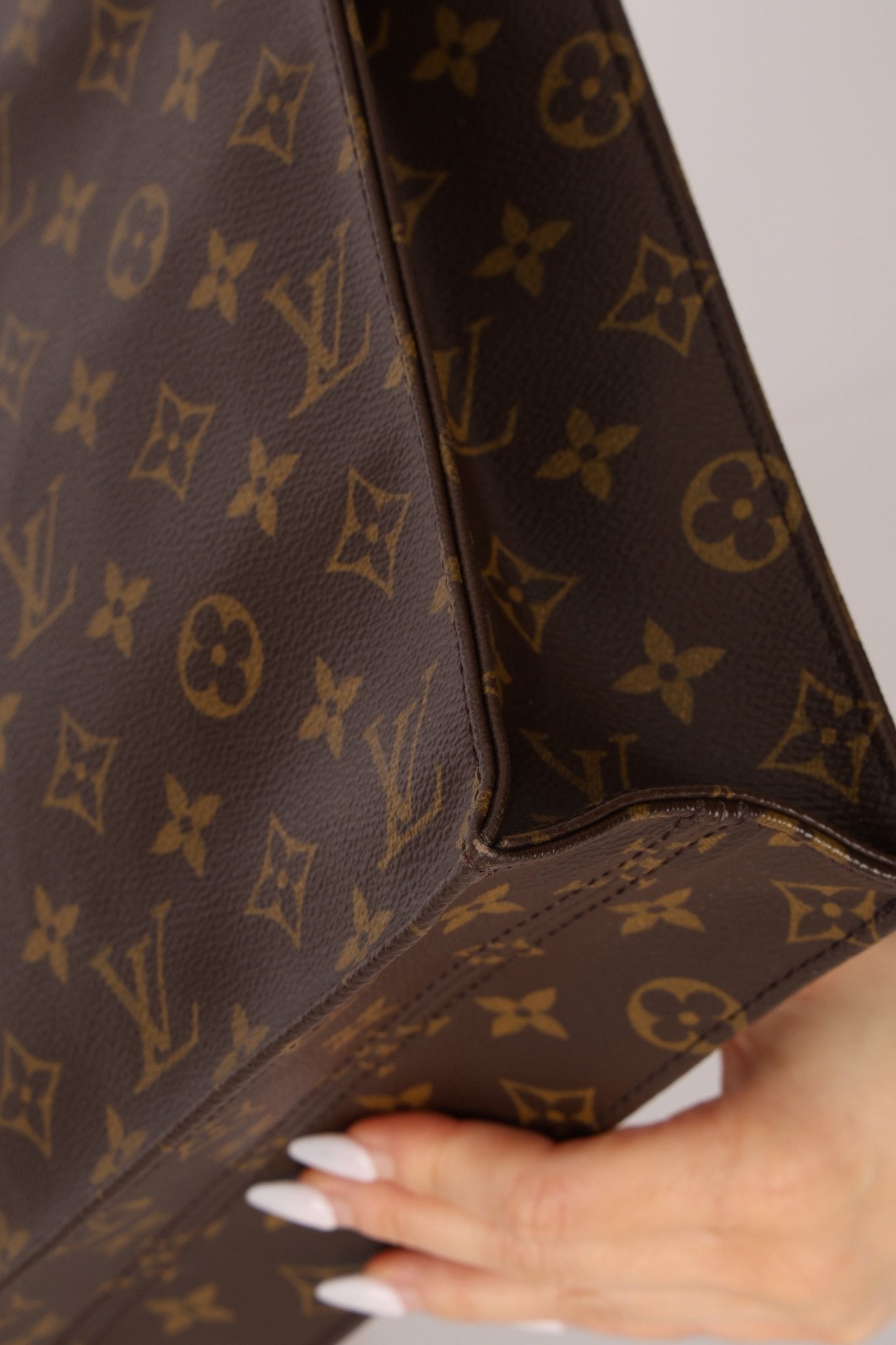 Louis Vuitton Monogram Sac Plat - FashioNica