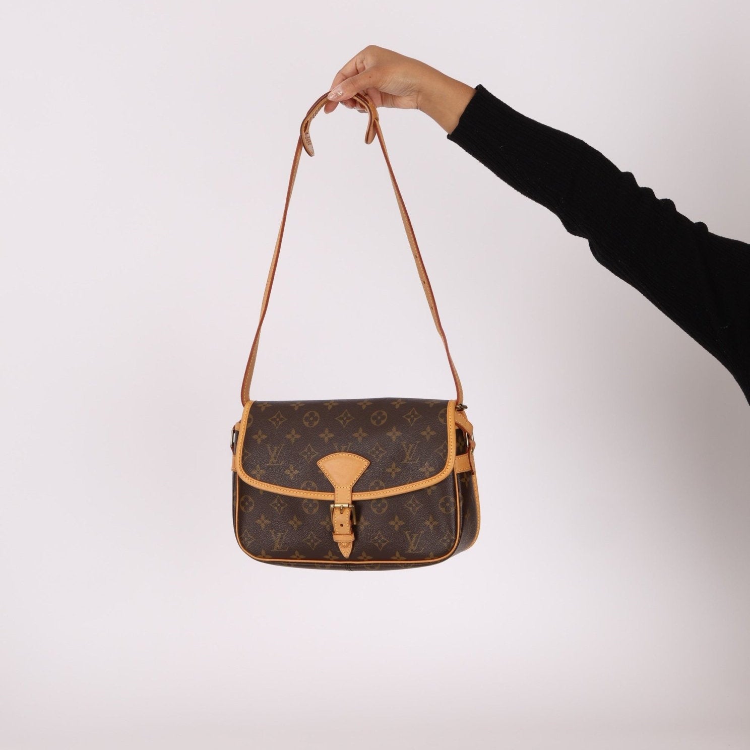 Louis Vuitton Monogram Sologne Crossbody - FashioNica