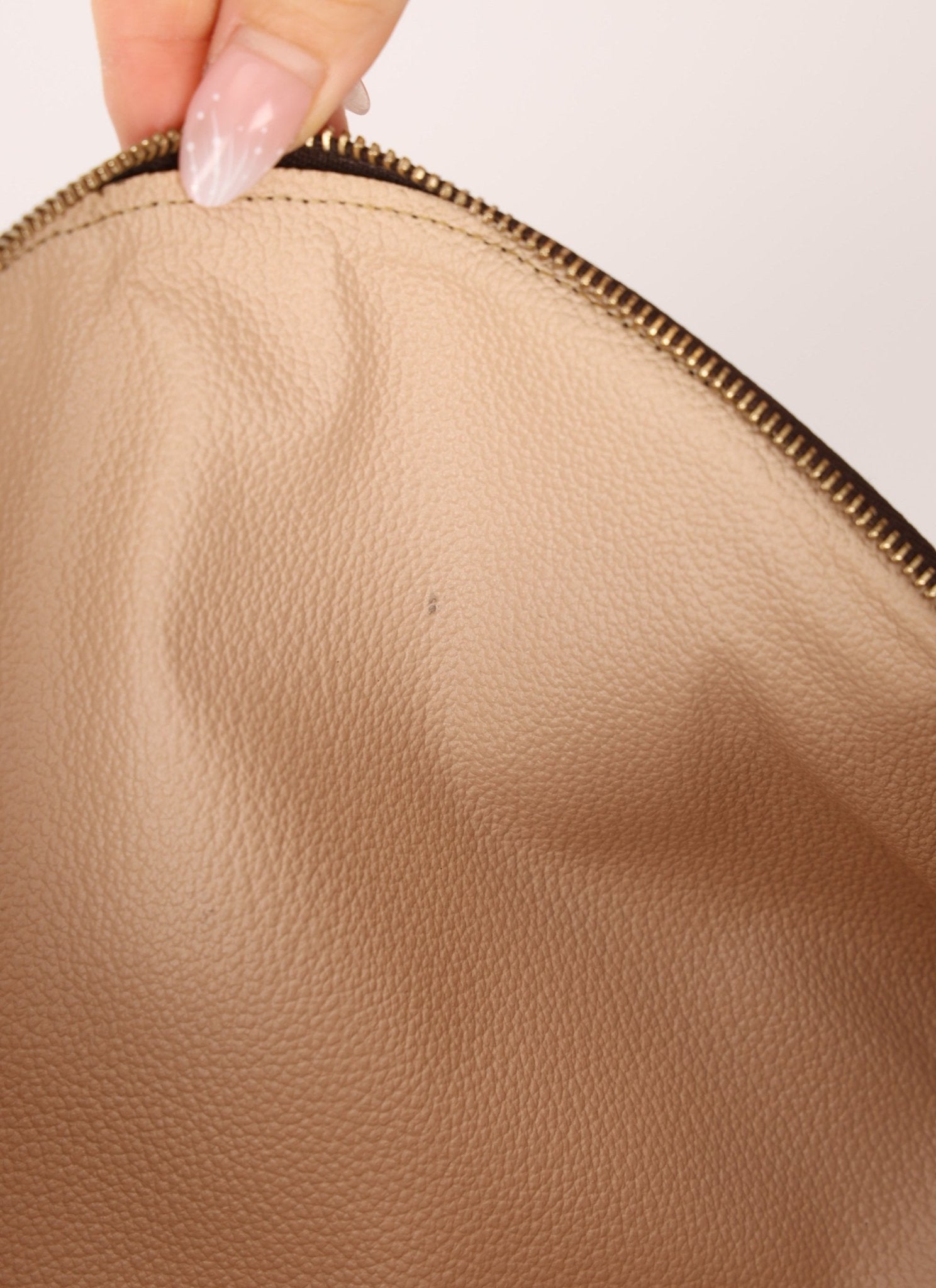 Louis Vuitton Monogram Truth Demimonde Pouch GM - FashioNica