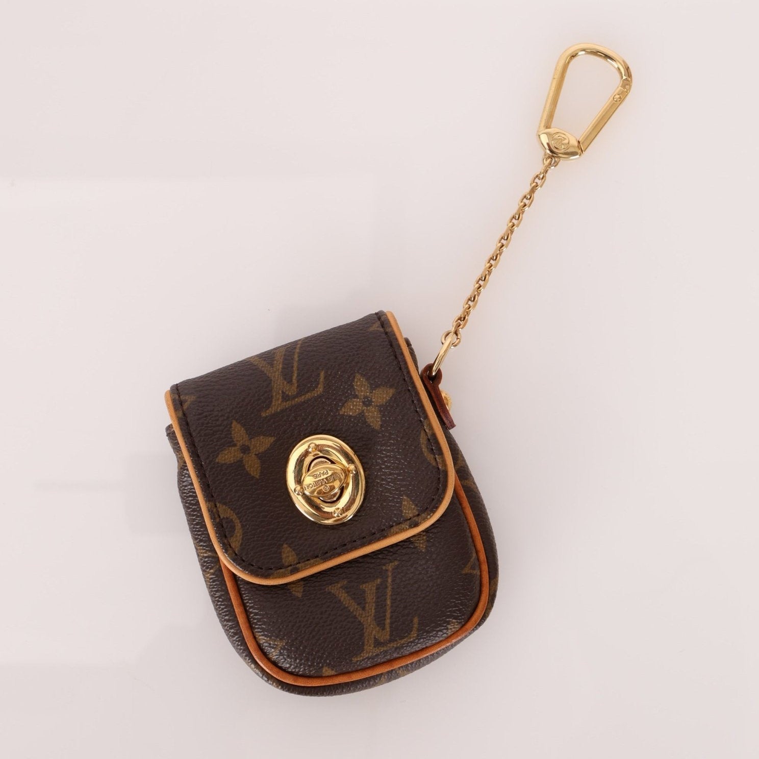 Louis Vuitton Monogram Tulum Key Holder - FashioNica