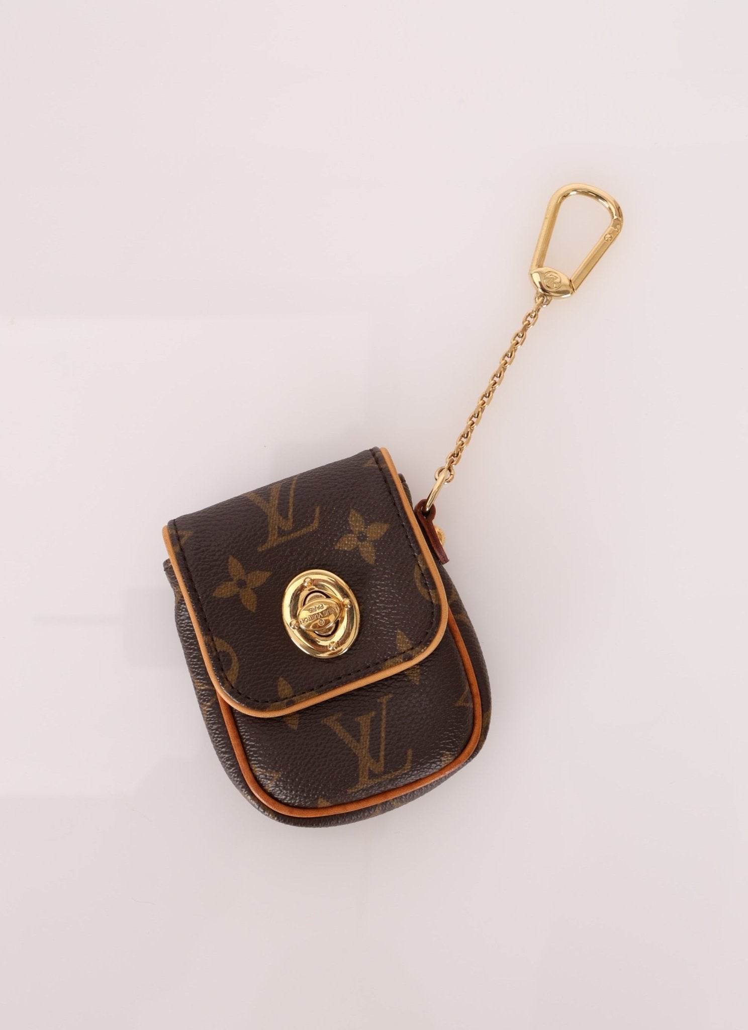 Louis Vuitton Monogram Tulum Key Holder - FashioNica