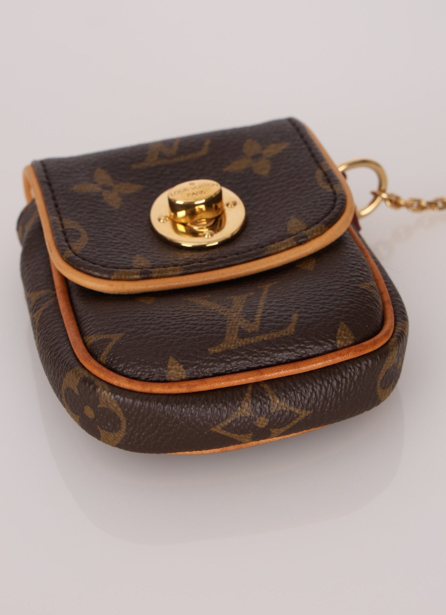 Louis Vuitton Monogram Tulum Key Holder - FashioNica