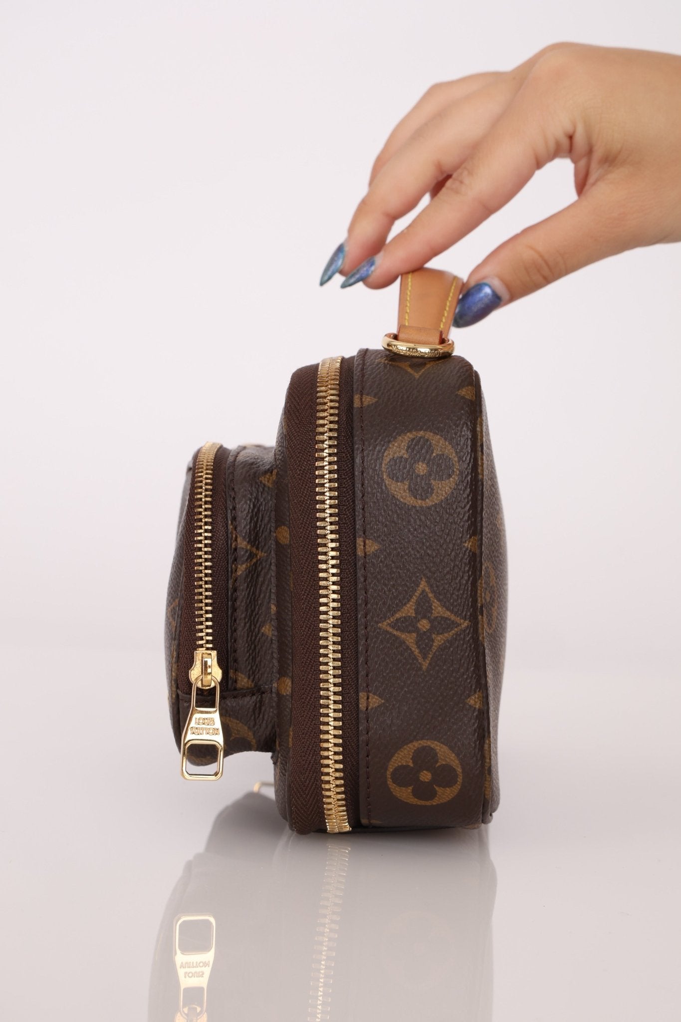 Louis Vuitton Monogram Utility Camera Crossbody - FashioNica