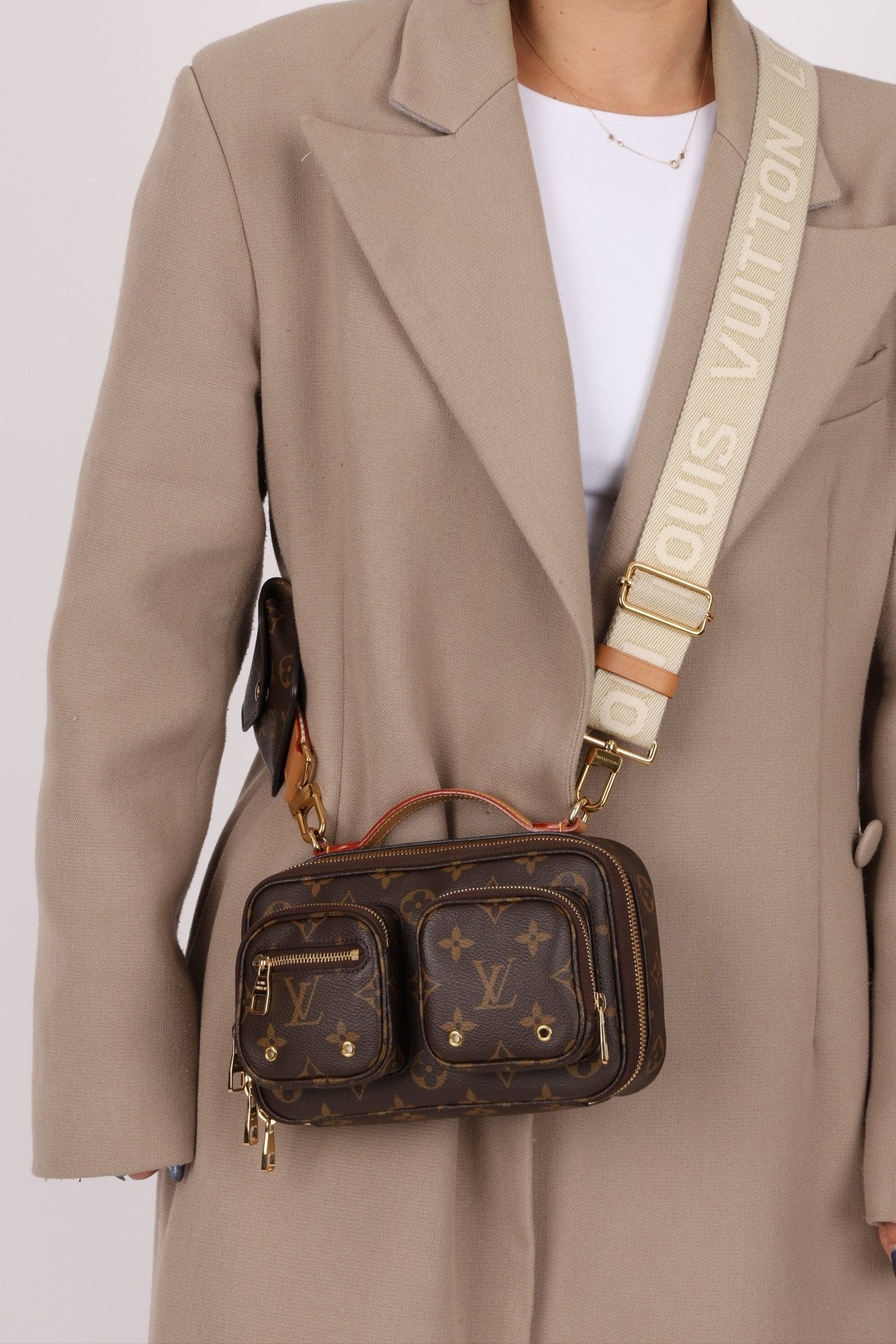 Louis Vuitton Monogram Utility Camera Crossbody - FashioNica