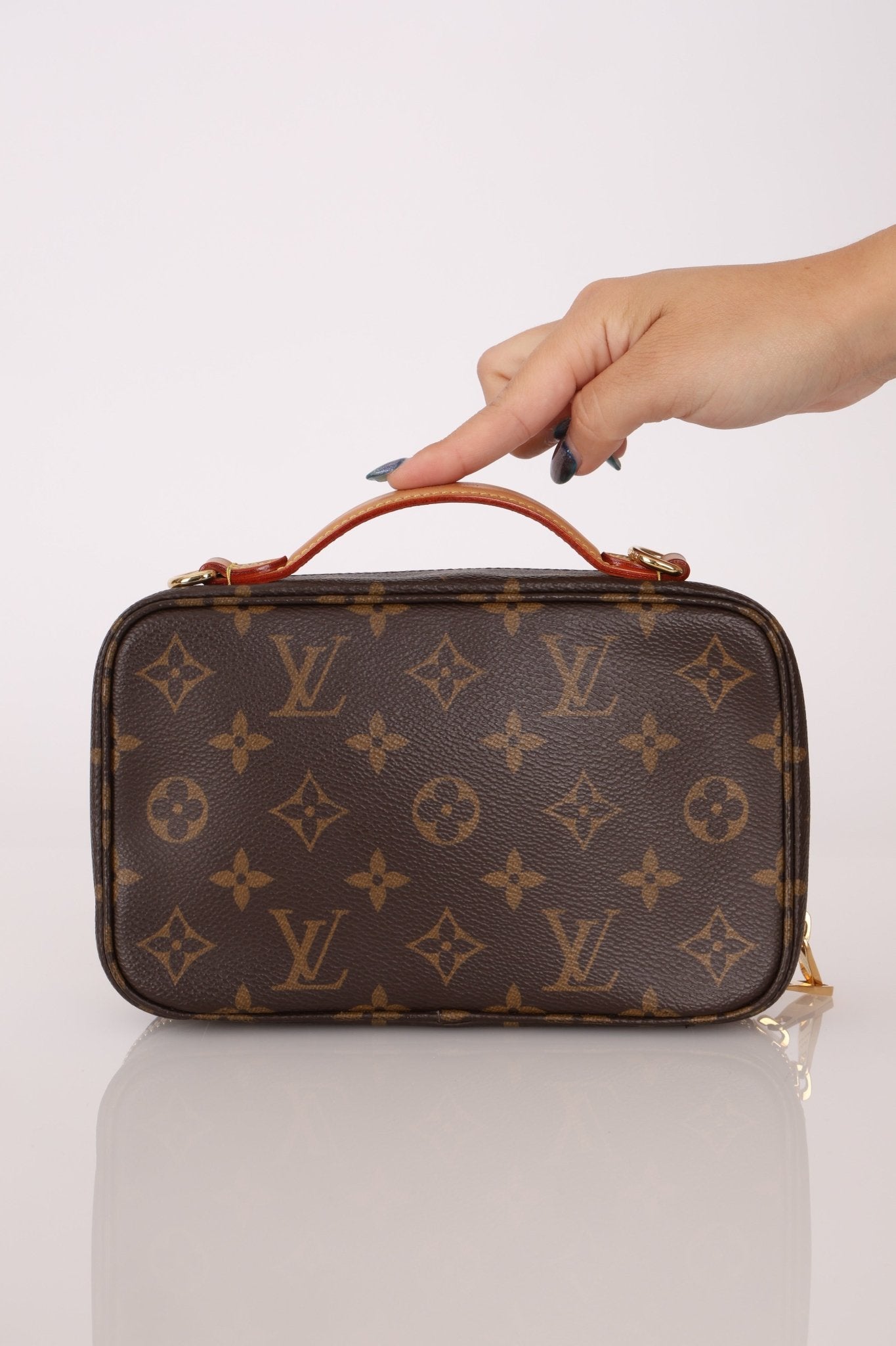 Louis Vuitton Monogram Utility Camera Crossbody - FashioNica