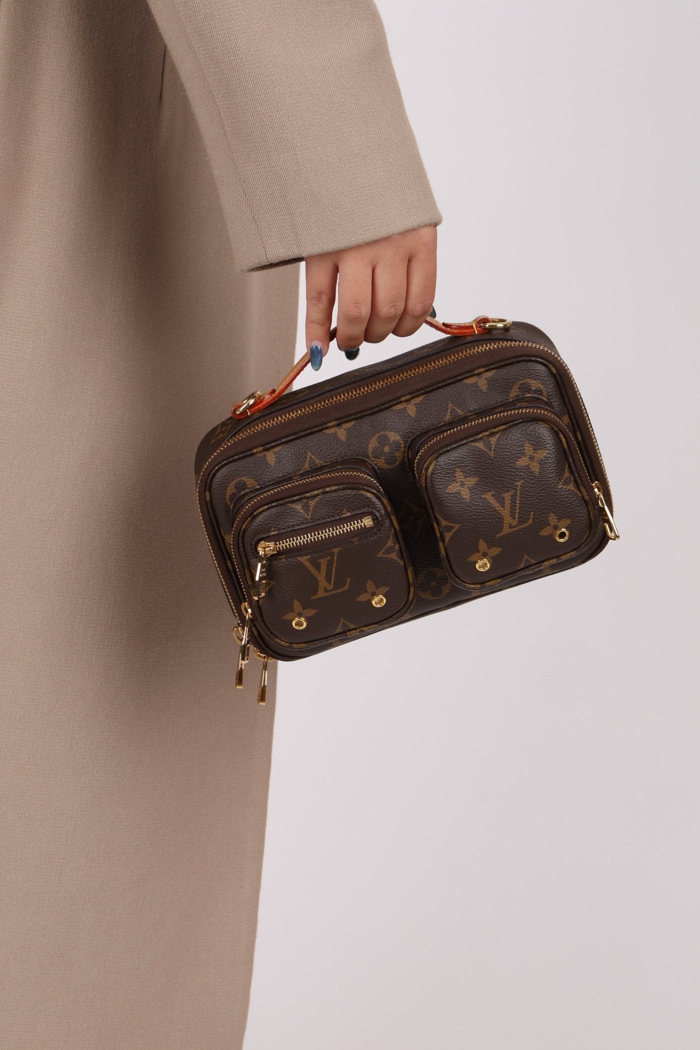 Louis Vuitton Monogram Utility Camera Crossbody - FashioNica