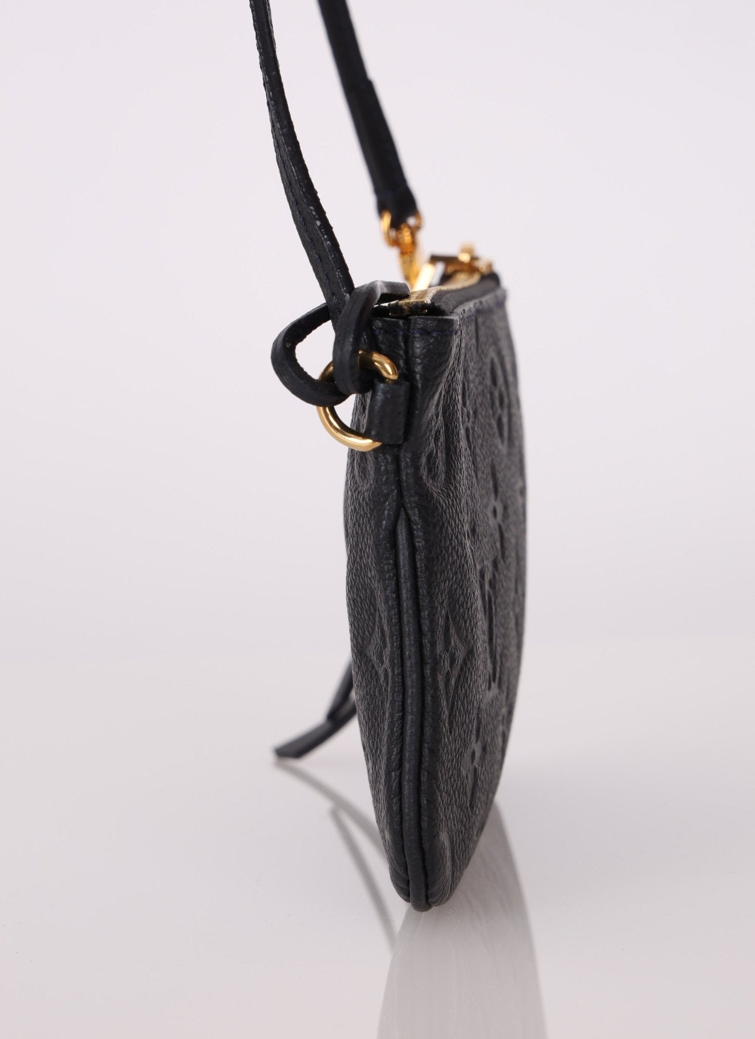 Louis Vuitton Navy Empreinte Pochette - FashioNica