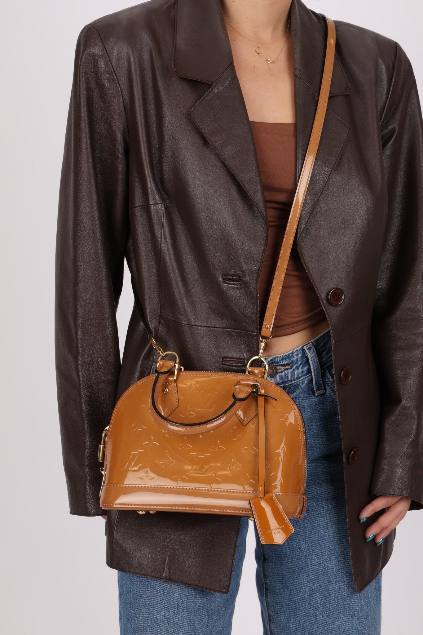 Louis Vuitton Rose Velours Vernis Alma BB - FashioNica