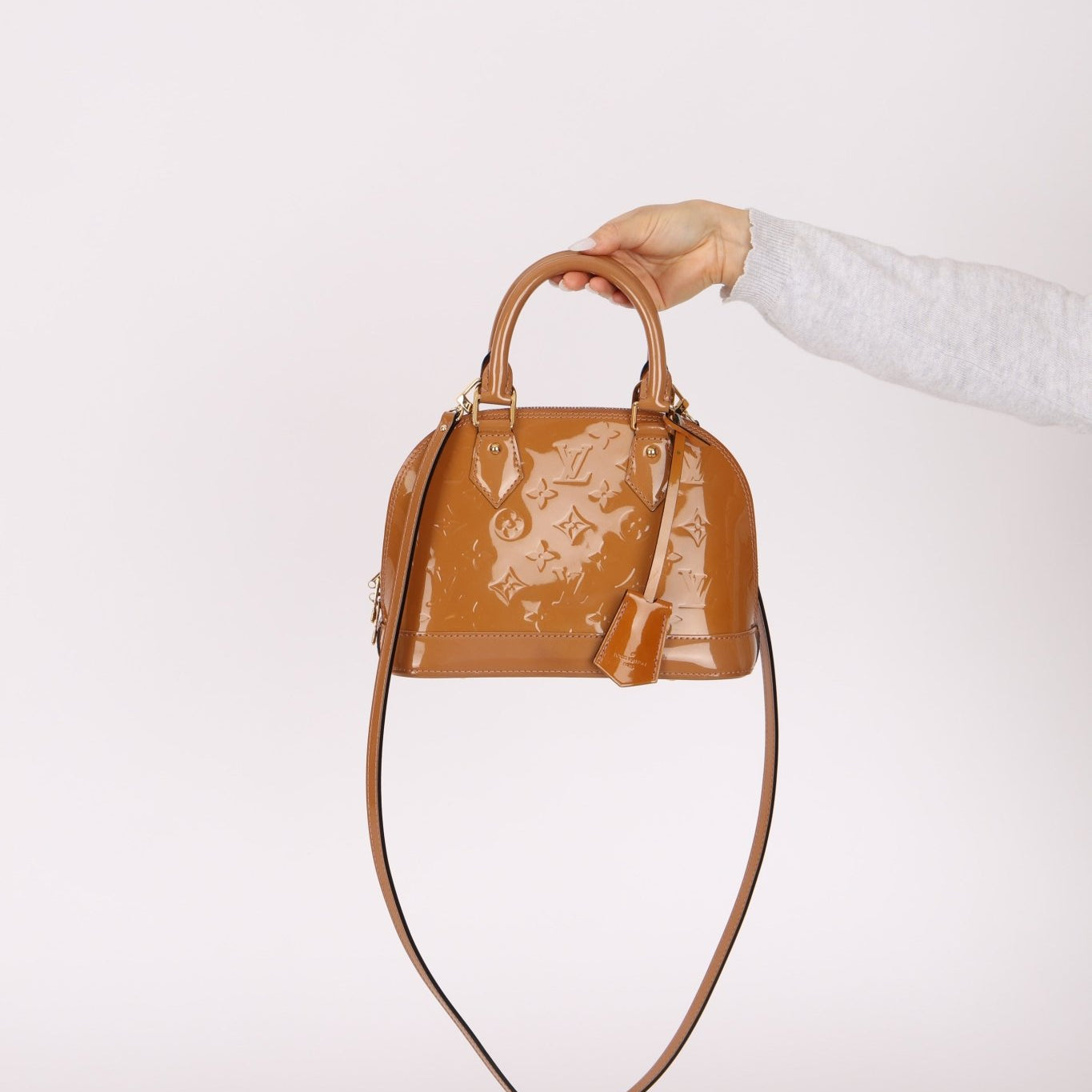 Louis Vuitton Rose Velours Vernis Alma BB - FashioNica