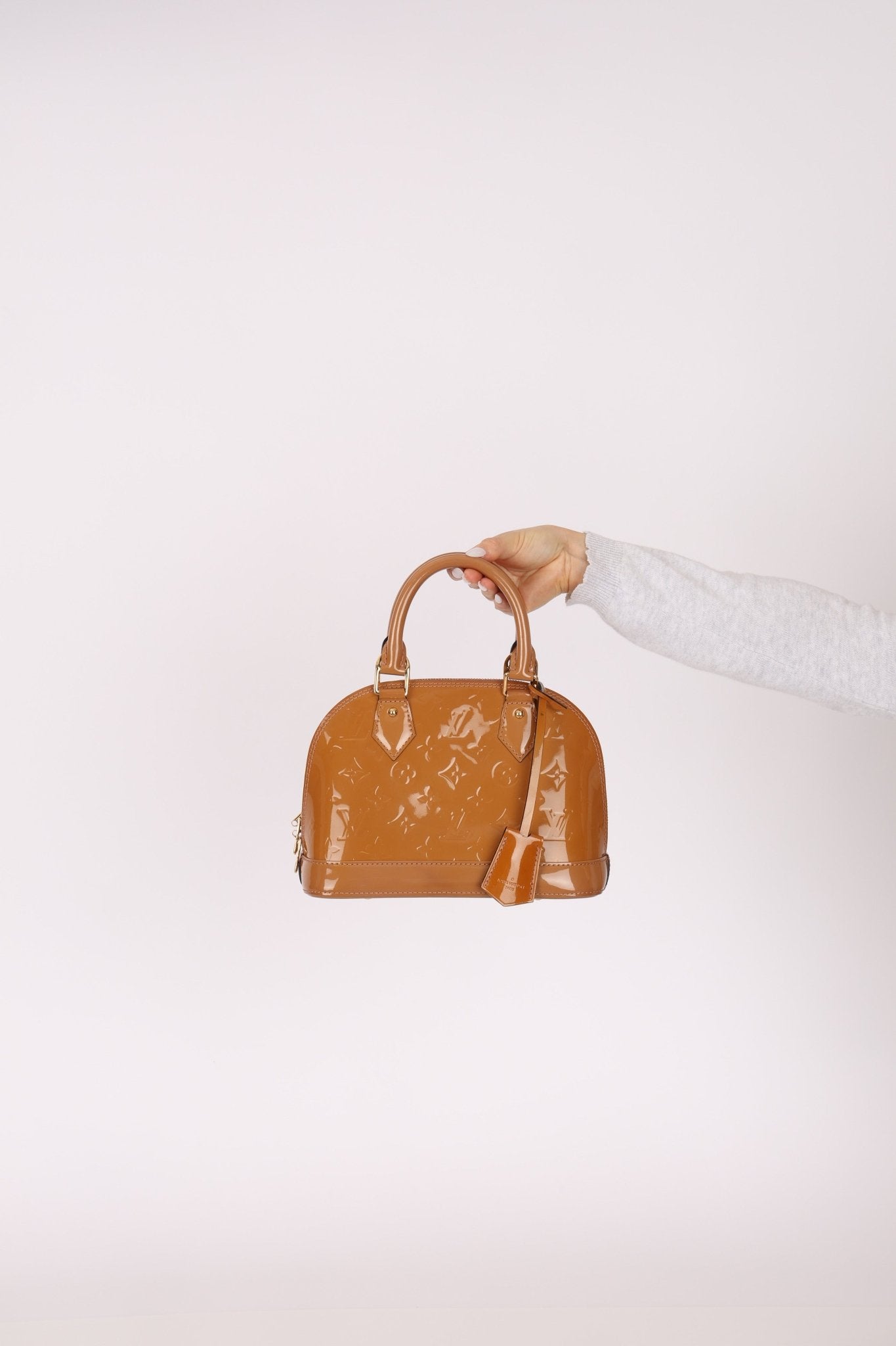 Louis Vuitton Rose Velours Vernis Alma BB - FashioNica