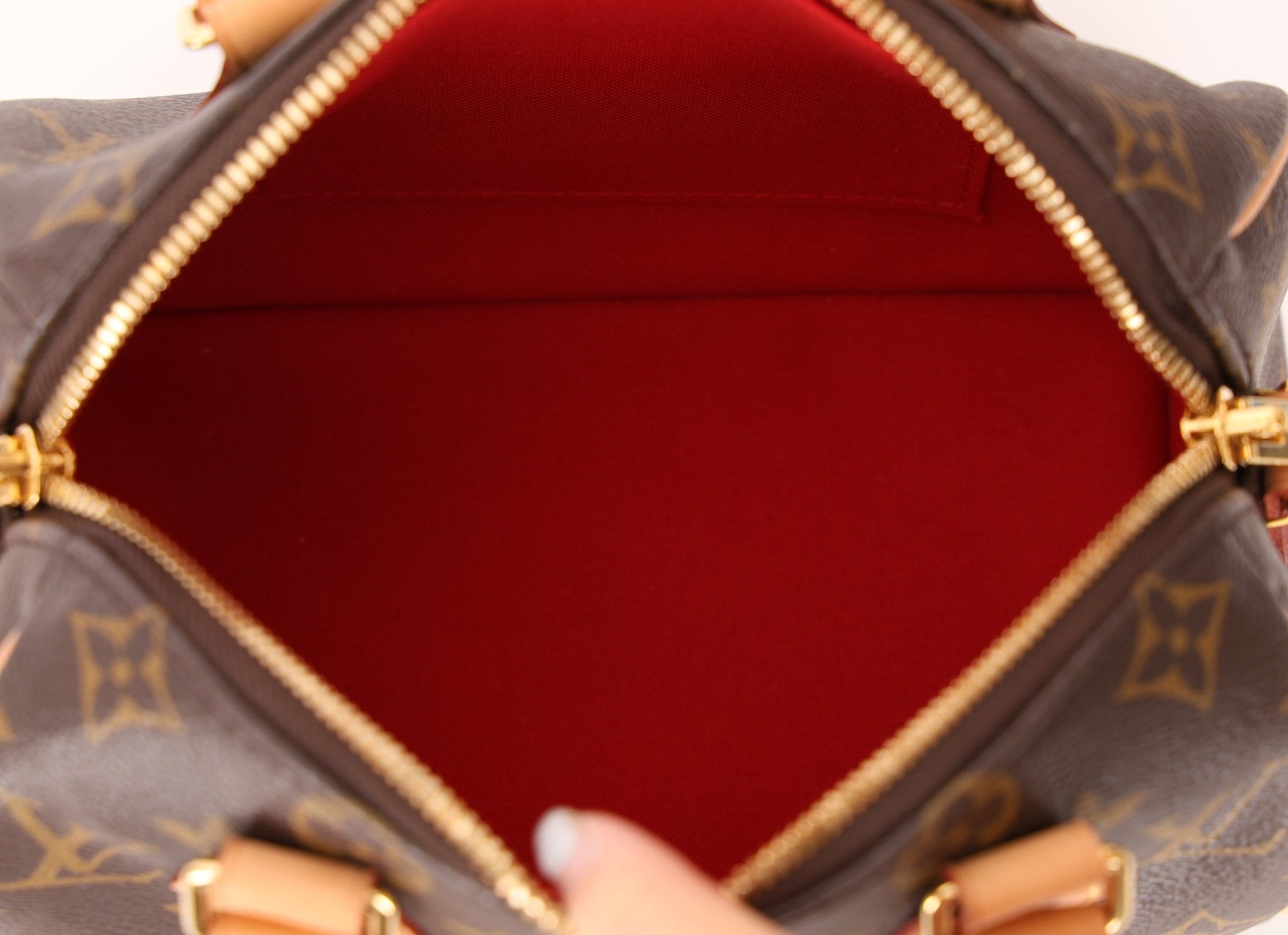 Louis Vuitton Speedy Bandoulière 20 w/ Strap - FashioNica