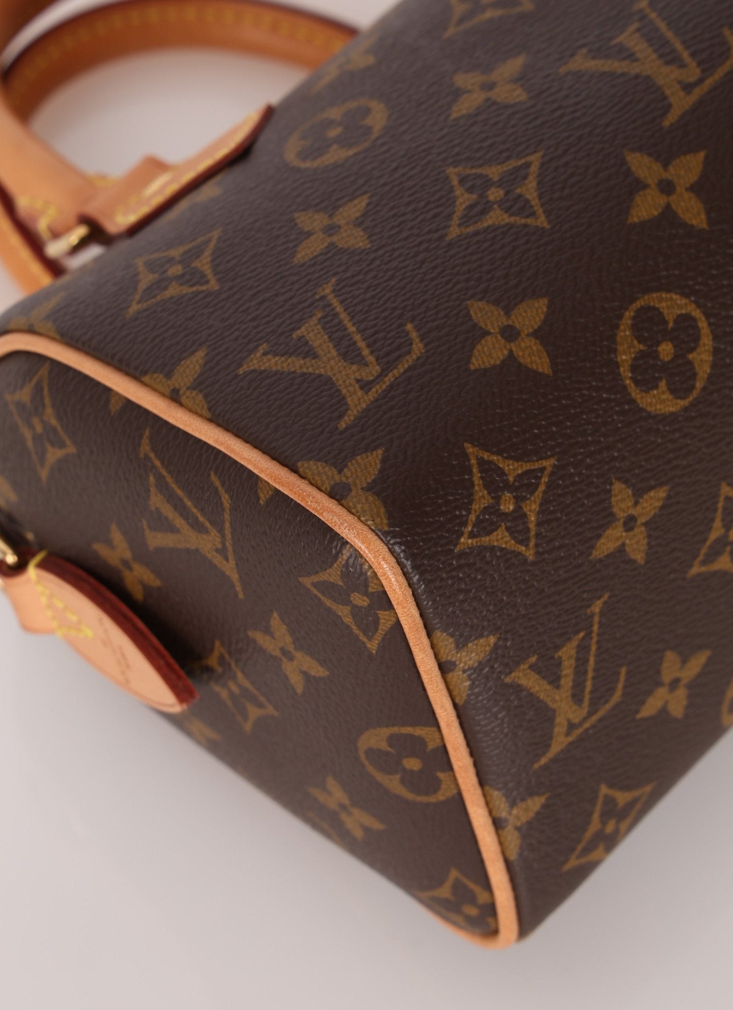 Louis Vuitton Speedy Bandoulière 20 w/ Strap - FashioNica