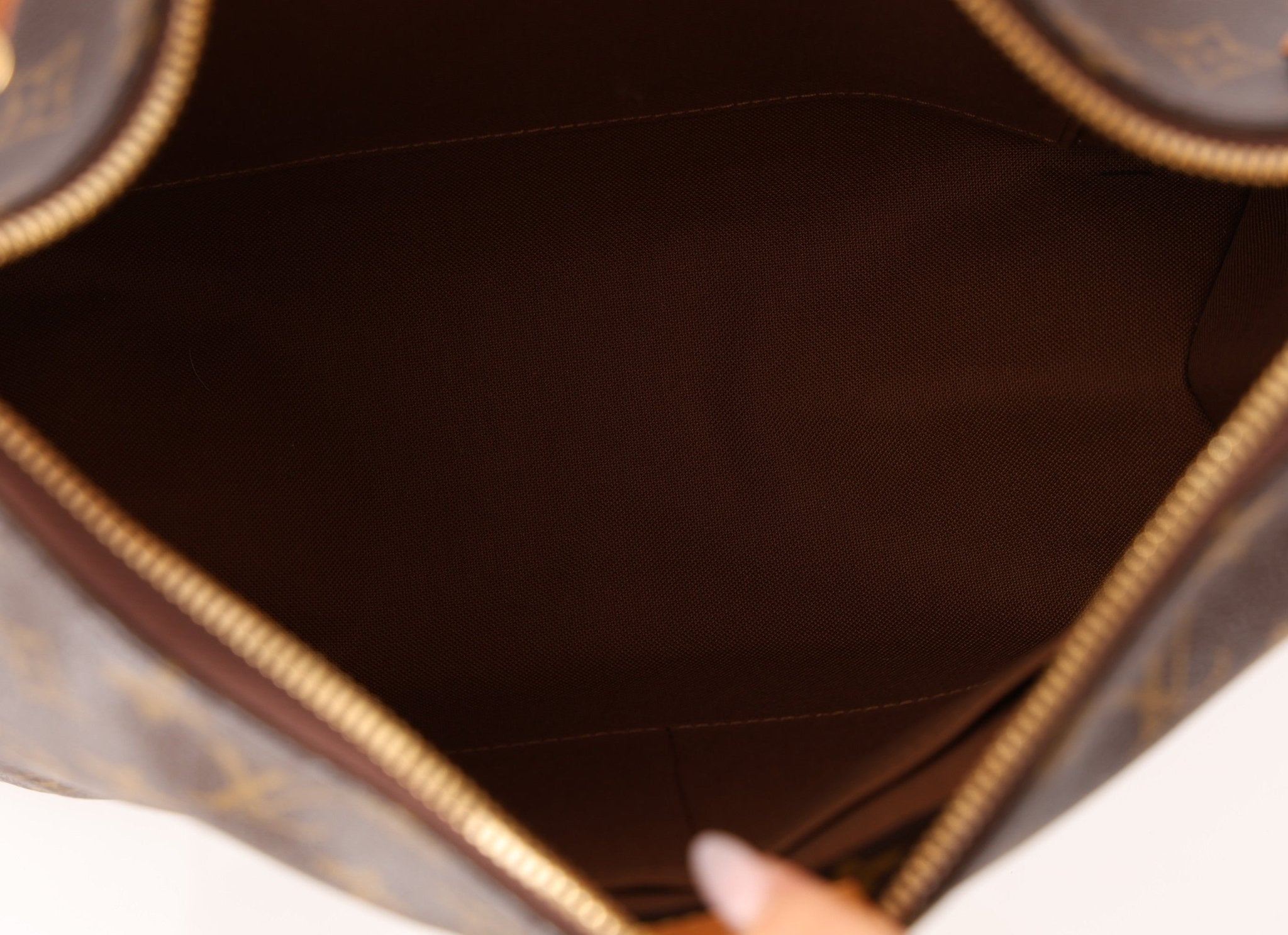 Louis Vuitton Sully Shoulder Bag PM - FashioNica
