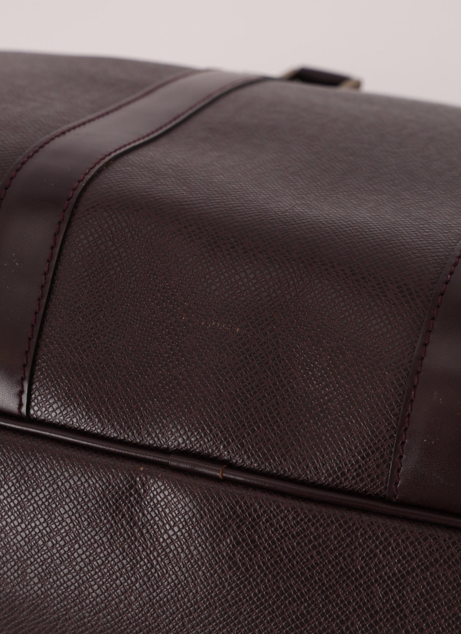 Louis Vuitton Taiga Kendall Chocolate Boston Bag PM - FashioNica