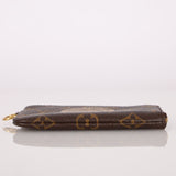 Louis Vuitton Trunks & Bags Key Pouch - FashioNica