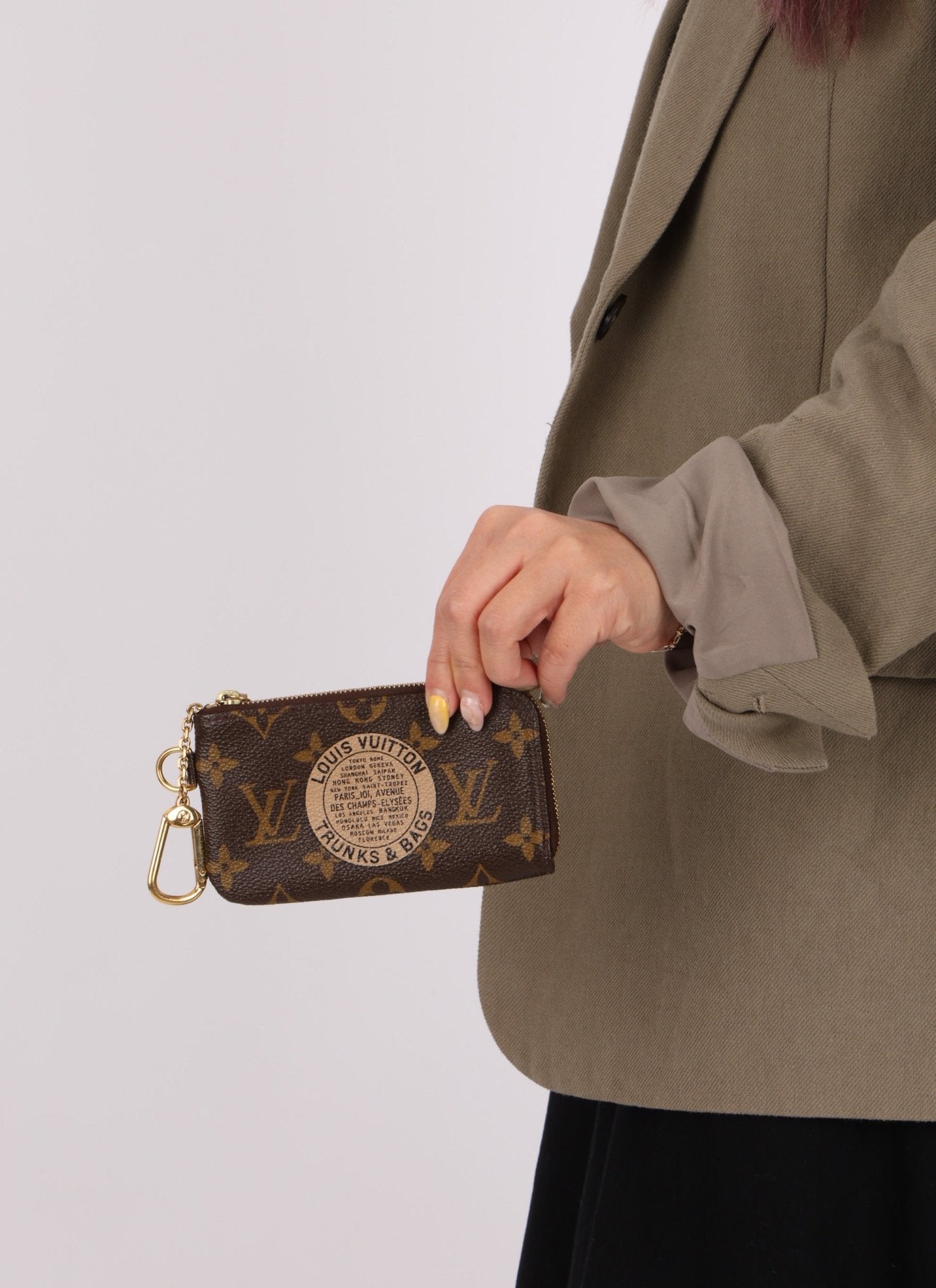 Louis Vuitton Trunks & Bags Key Pouch - FashioNica