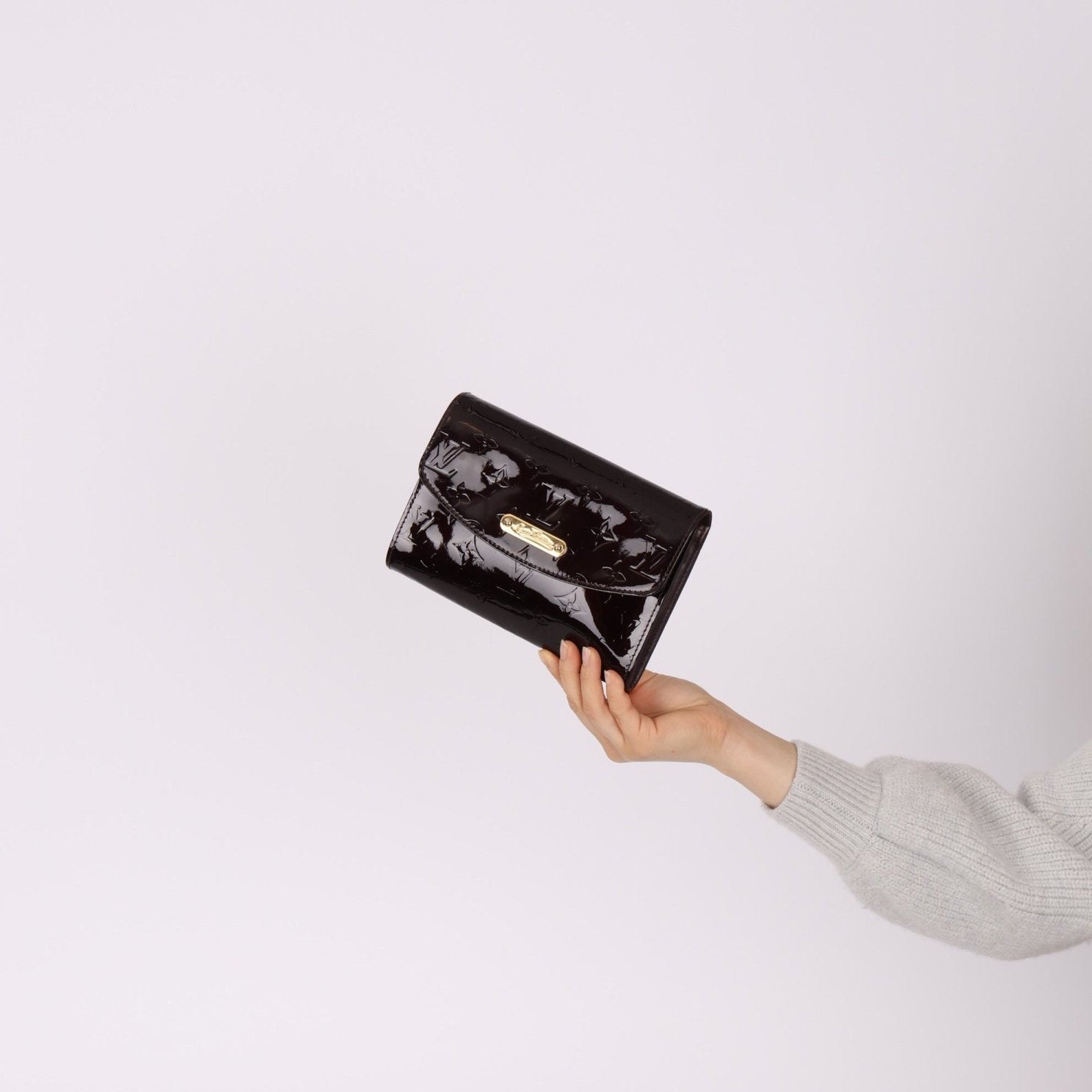 Louis Vuitton Vernis Bel Air Pochette - FashioNica