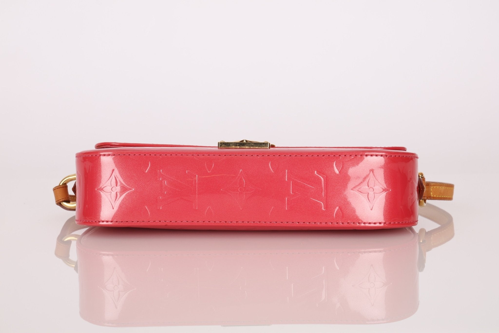 Louis Vuitton Vernis Malibu Street Pochette - FashioNica