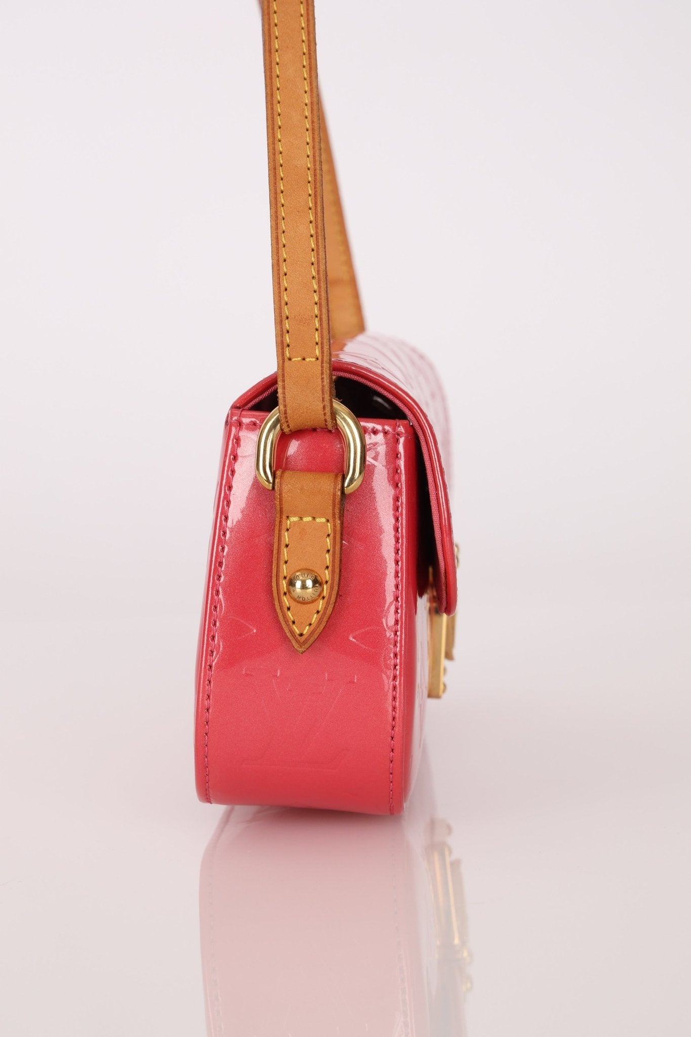 Louis Vuitton Vernis Malibu Street Pochette - FashioNica