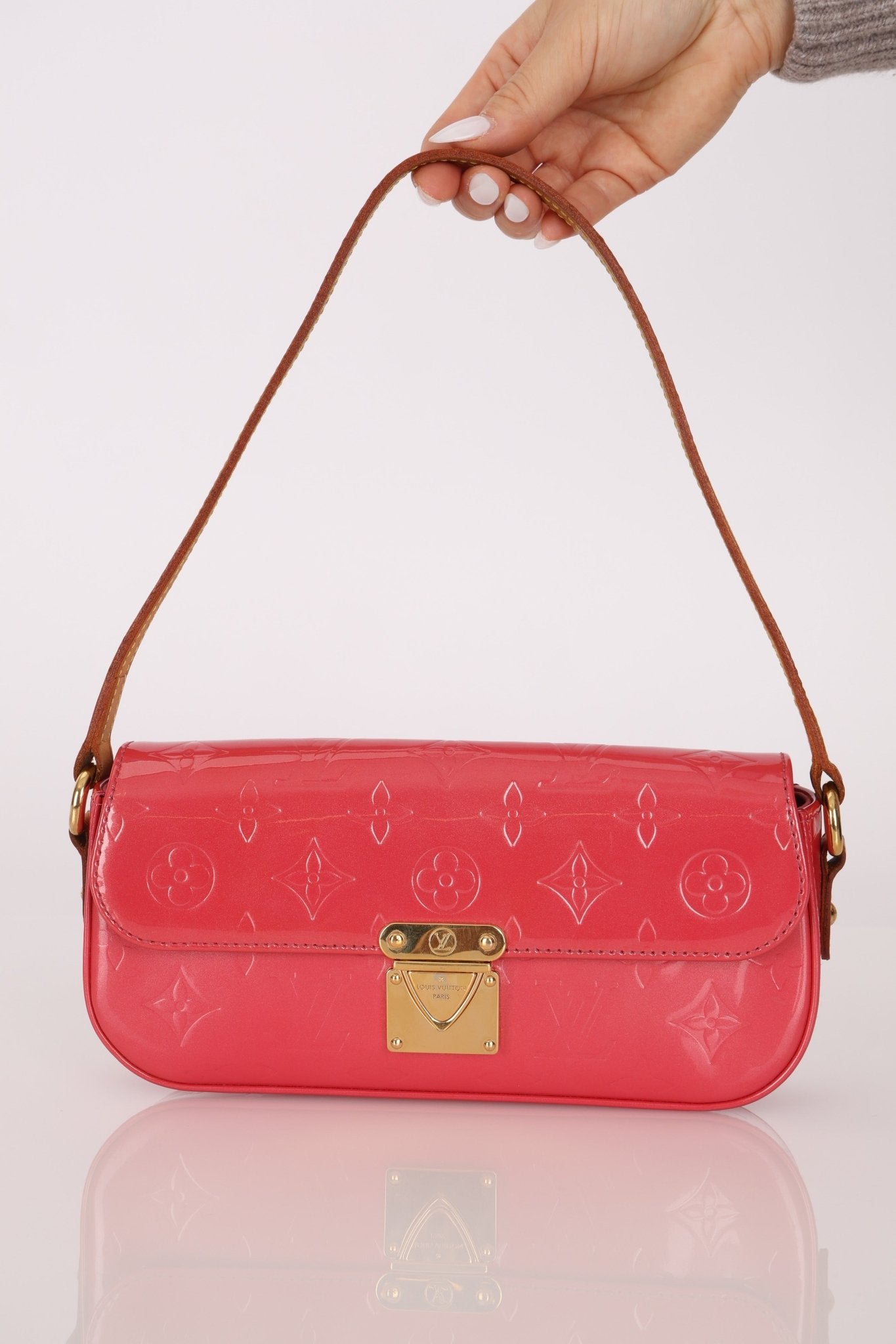 Louis Vuitton Vernis Malibu Street Pochette - FashioNica