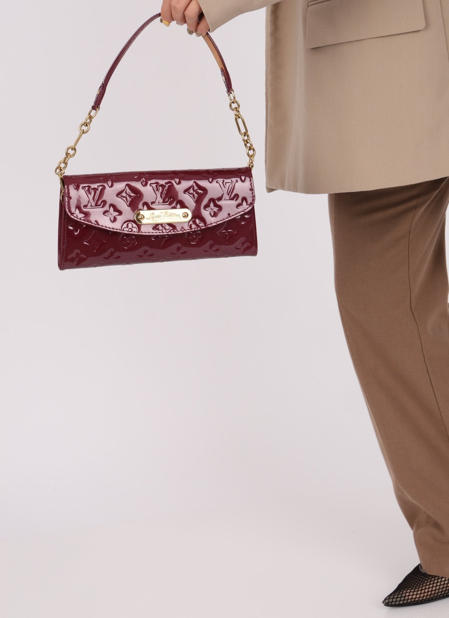 Louis Vuitton Vernis Sunset Pochette - FashioNica