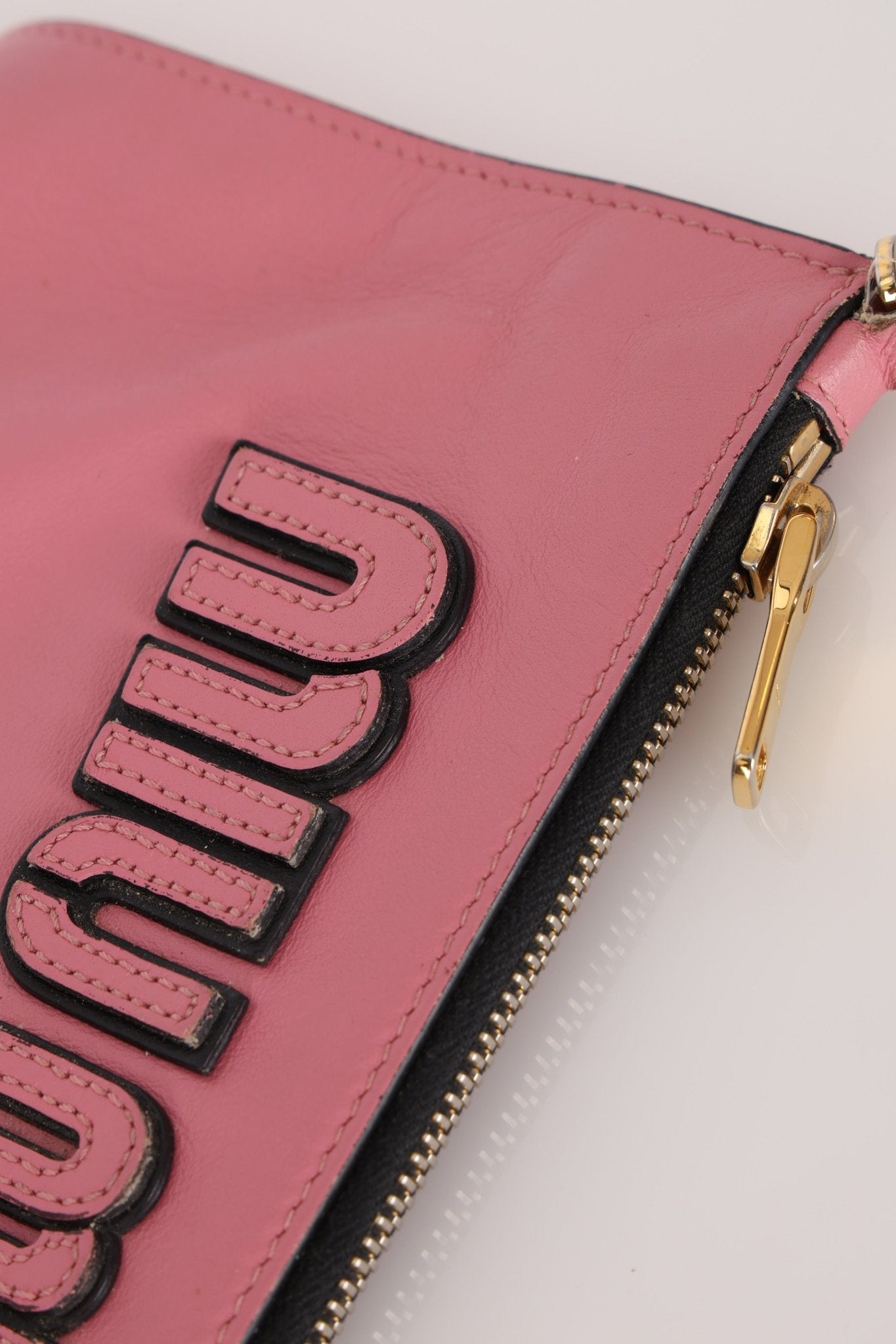 Miu Miu Pink Leather Pouch - FashioNica