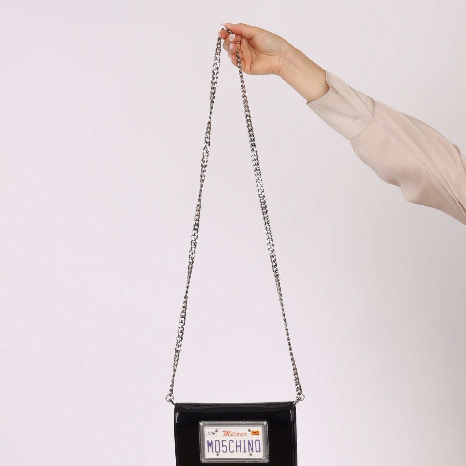 Moschino Patent License Plate Wallet on Chain - FashioNica