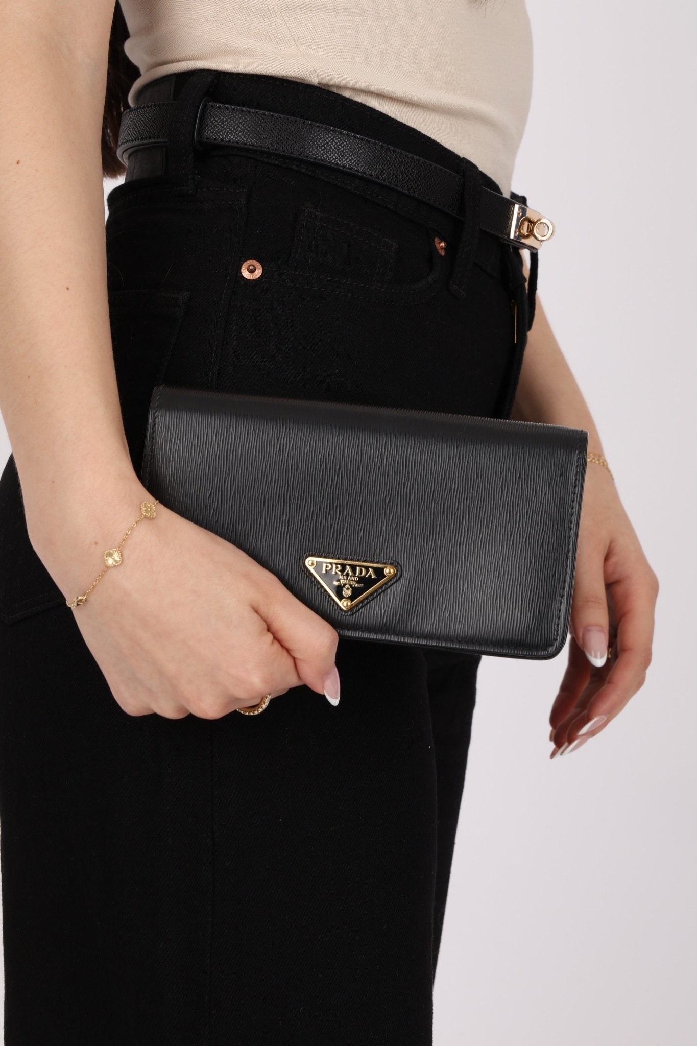 Prada Saffiano Wallet on Chain - FashioNica